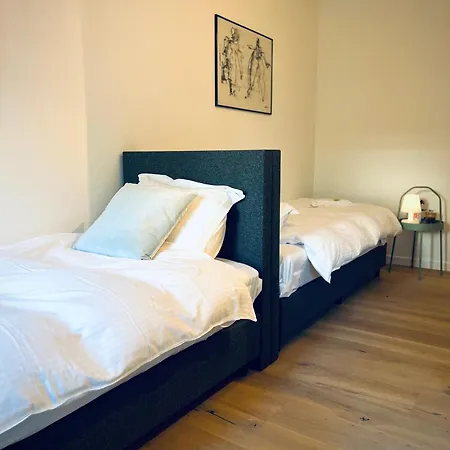 Karmel Modern 3 Bedroom